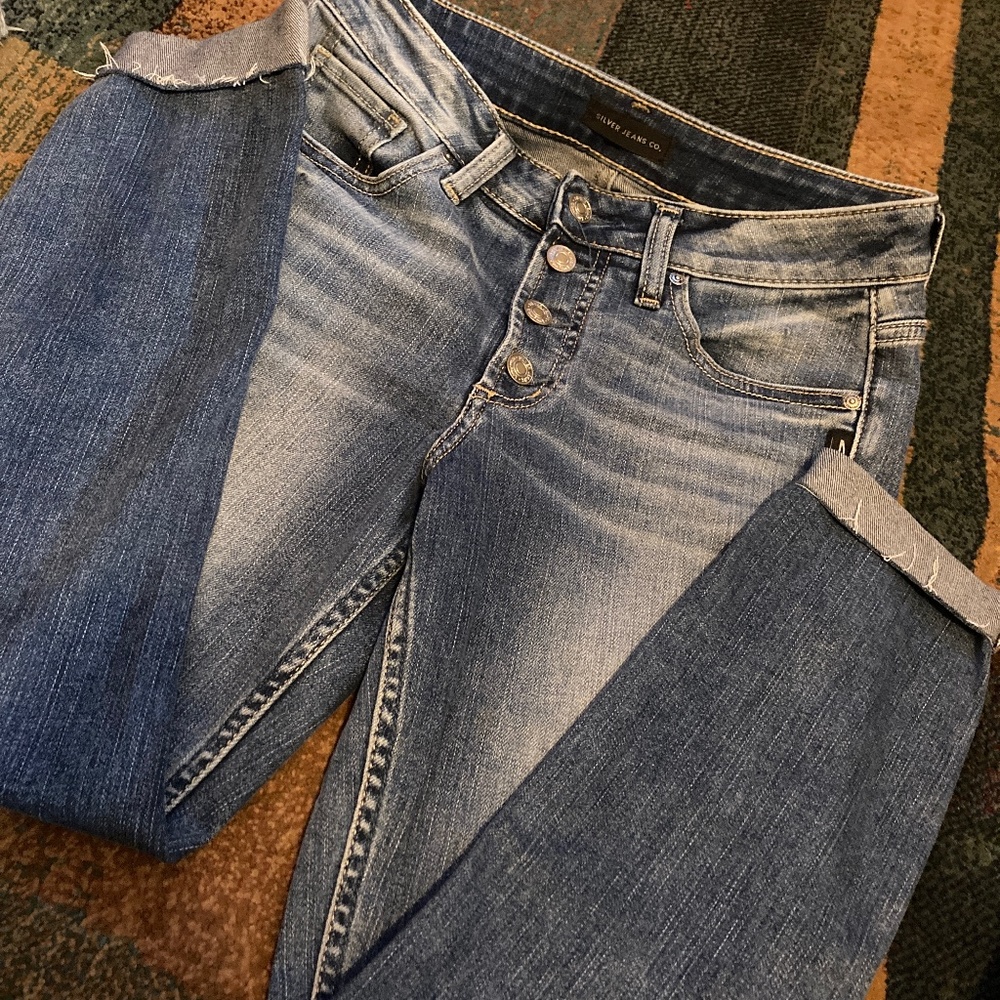 Silver jean company suki skinny crop